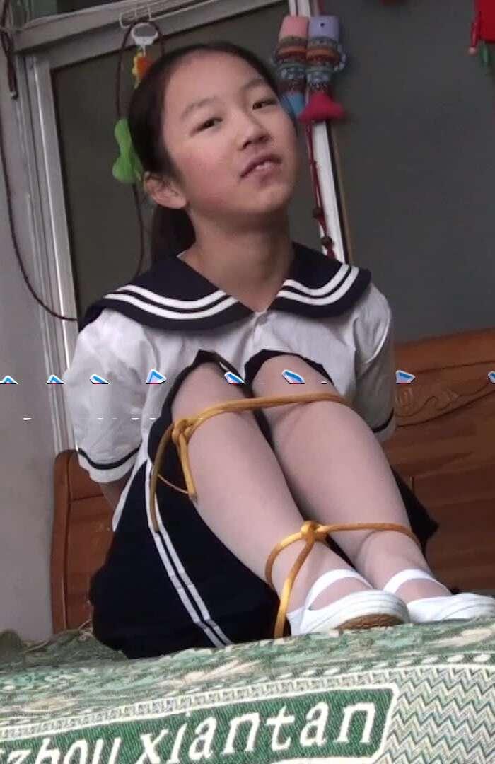 西风萝莉恋足系列-36